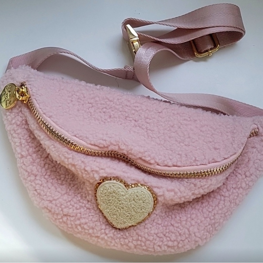 Stoney Clover Cozy Fanny Pack - Pink Sherpa